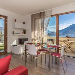 Appartement Magnolia B -, Musso